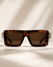 Load image into Gallery viewer, The Clarity Frame — Tortoise