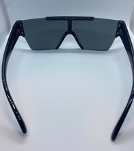 Load image into Gallery viewer, Manhattan (unisex)
